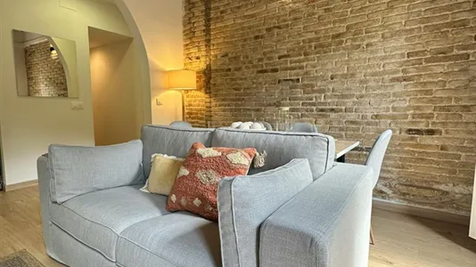 Apartments in Barcelona Eixample - photo 5