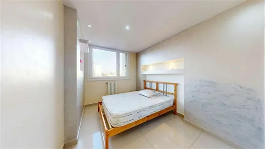 Rooms in Lyon - photo 2