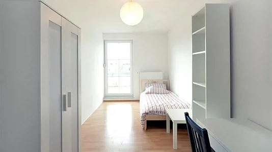 Rooms in Frankfurt Kalbach/Riedberg - photo 2