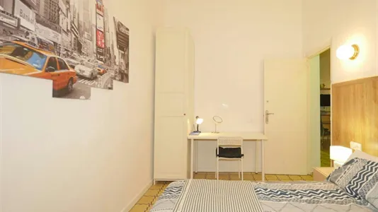 Apartments in Barcelona Ciutat Vella - photo 8