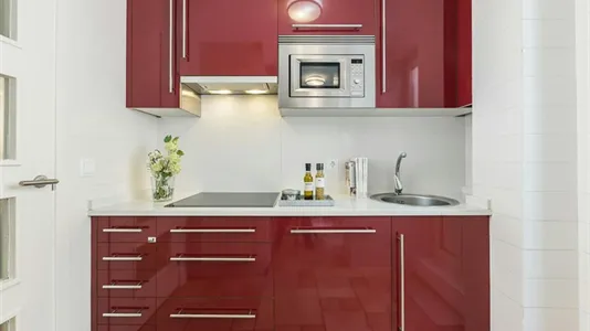 Apartments in Madrid Centro - photo 8