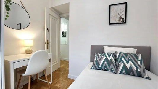 Rooms in Madrid Chamartín - photo 5