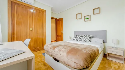 Rooms in Madrid Fuencarral-El Pardo - photo 3