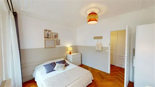 Rooms in Paris 10ème arrondissement - photo 1