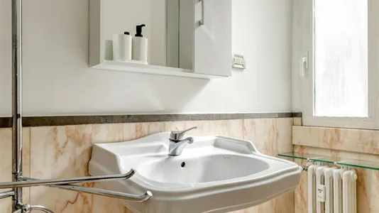 Rooms in Milano Zona 2 - Stazione Centrale, Gorla, Turro, Greco, Crescenzago - photo 5