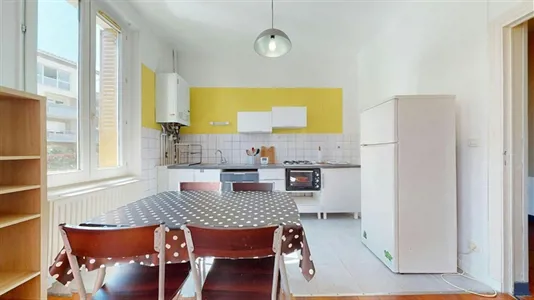 Apartments in Tournon-sur-Rhône - photo 3
