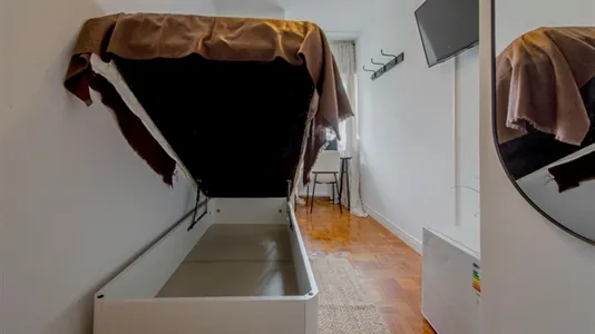 Rooms in Madrid Moncloa-Aravaca - photo 5