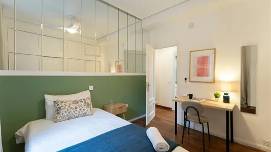 Rooms in Madrid Chamartín - photo 4