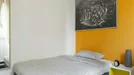 Room for rent, Milano Zona 6 - Barona, Lorenteggio, Milan, <span class="blurred street" onclick="ProcessAdRequest(10846475)"><span class="hint">See streetname</span>[xxxxxxxxxxxxx]</span>
