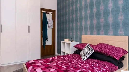 Rooms in Milano Zona 5 - Vigentino, Chiaravalle, Gratosoglio - photo 2