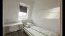 Room for rent, Berlin, &lt;span class=&quot;blurred street&quot; onclick=&quot;ProcessAdRequest(9333545)&quot;&gt;&lt;span class=&quot;hint&quot;&gt;See streetname&lt;/span&gt;[xxxxxxxxxxxxx]&lt;/span&gt;