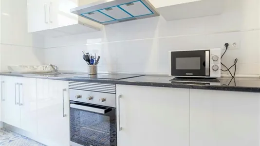 Rooms in Valencia L'Eixample - photo 10