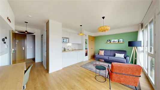 Apartments in L'Haÿ-les-Roses - photo 2