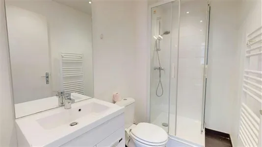 Apartments in Lyon - photo 8