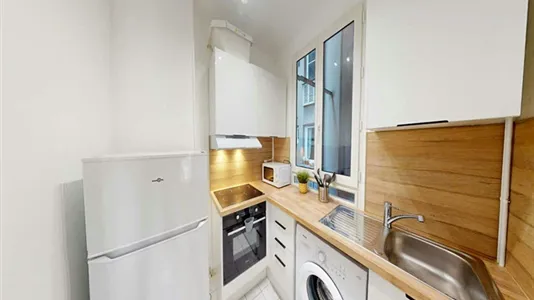 Rooms in Paris 18ème arrondissement - Montmartre - photo 5