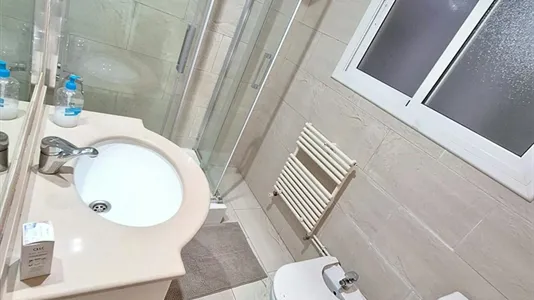 Rooms in Barcelona Sants-Montjuïc - photo 5