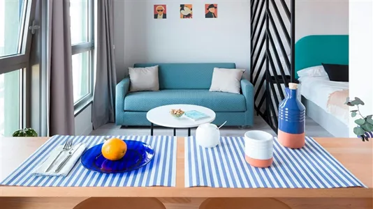 Apartments in Barcelona Les Corts - photo 1