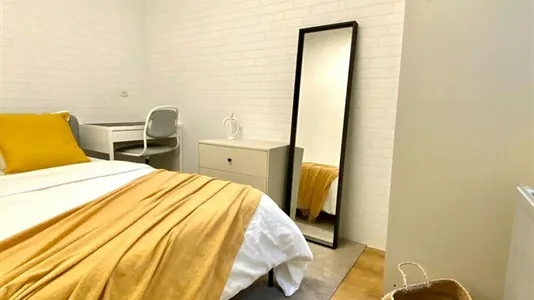 Rooms in Madrid Salamanca - photo 8