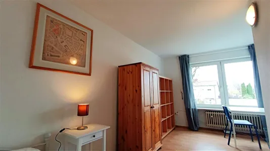 Rooms in Garching - photo 2