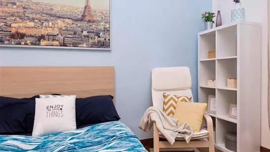 Rooms in Milano Zona 2 - Stazione Centrale, Gorla, Turro, Greco, Crescenzago - photo 5