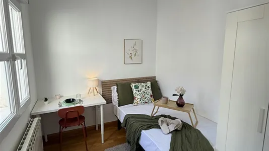 Rooms in Madrid Centro - photo 1