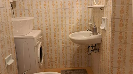 Rooms in Genoa - photo 4