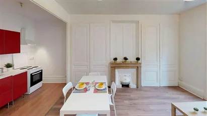 Apartment for rent in Lyon, Auvergne-Rhône-Alpes