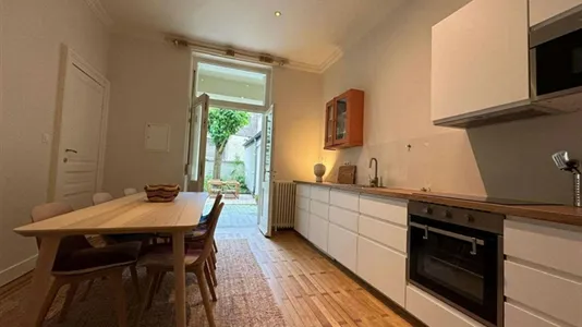 Apartments in Brussels Elsene - photo 2