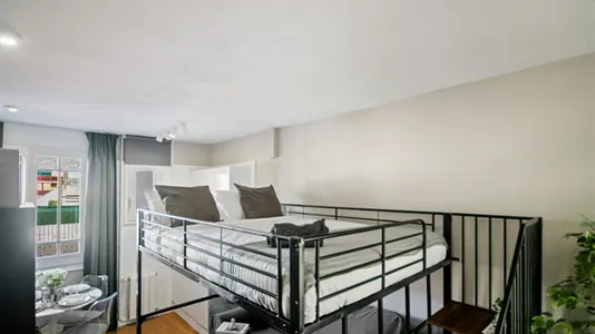 Rooms in Barcelona Sant Martí - photo 4