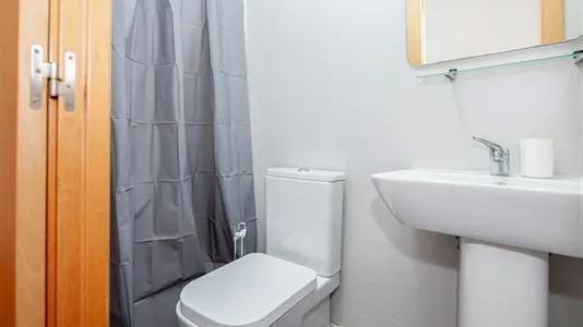 Rooms in Valencia Algirós - photo 9