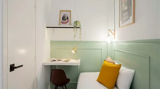 Rooms in Madrid Centro - photo 6