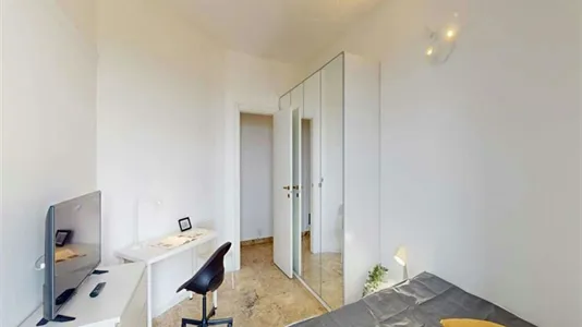 Rooms in Milano Zona 4 - Vittoria, Forlanini - photo 2