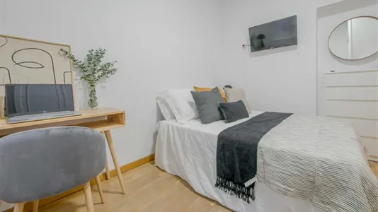 Rooms in Madrid Salamanca - photo 2