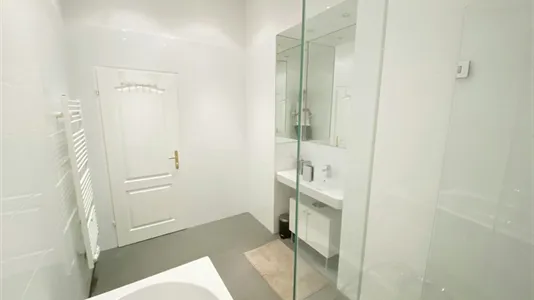 Rooms in Wien Währing - photo 9