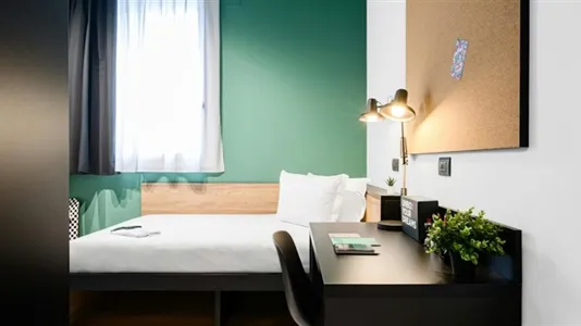 Apartments in Modena - photo 2