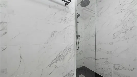 Rooms in Madrid Chamberí - photo 7