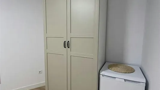 Rooms in Madrid Salamanca - photo 8