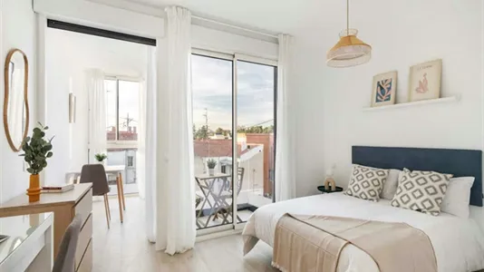 Rooms in Madrid Fuencarral-El Pardo - photo 1