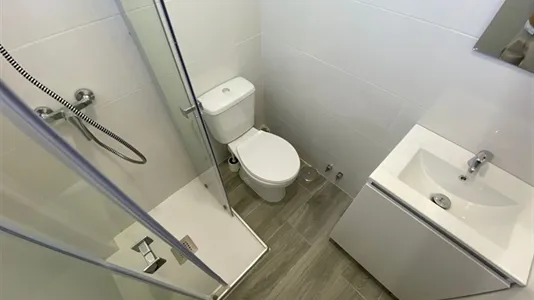 Rooms in Madrid Hortaleza - photo 10