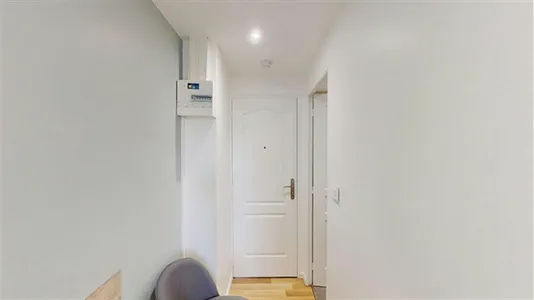 Apartments in Grenoble - photo 3