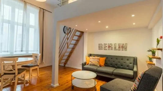 Apartments in Berlin Charlottenburg-Wilmersdorf - photo 1