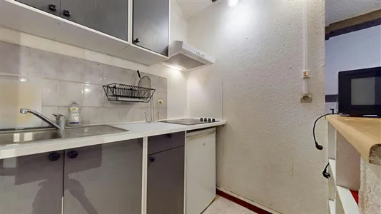 Apartments in Valence - photo 8