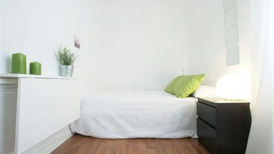 Rooms in Madrid Centro - photo 7