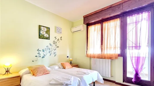 Apartments in Peschiera Borromeo - photo 7