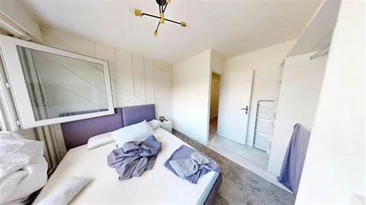 Rooms in Saint-Julien-en-Genevois - photo 2