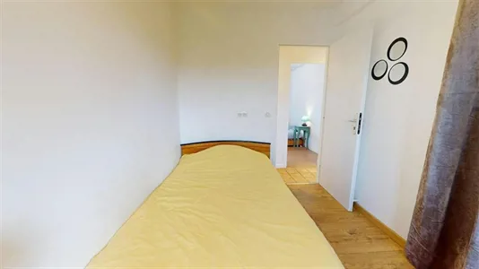 Rooms in Chambéry - photo 3