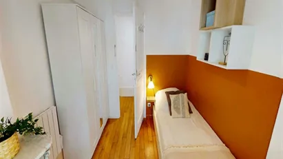 Room for rent in Paris 17ème arrondissement, Paris