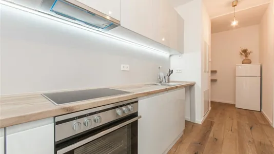 Rooms in Berlin Mitte - photo 8