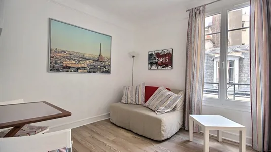 Apartments in Paris 17ème arrondissement - photo 1