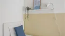 Room for rent, Lisbon (region), &lt;span class=&quot;blurred street&quot; onclick=&quot;ProcessAdRequest(13612348)&quot;&gt;&lt;span class=&quot;hint&quot;&gt;See streetname&lt;/span&gt;[xxxxxxxxxxxxx]&lt;/span&gt;
